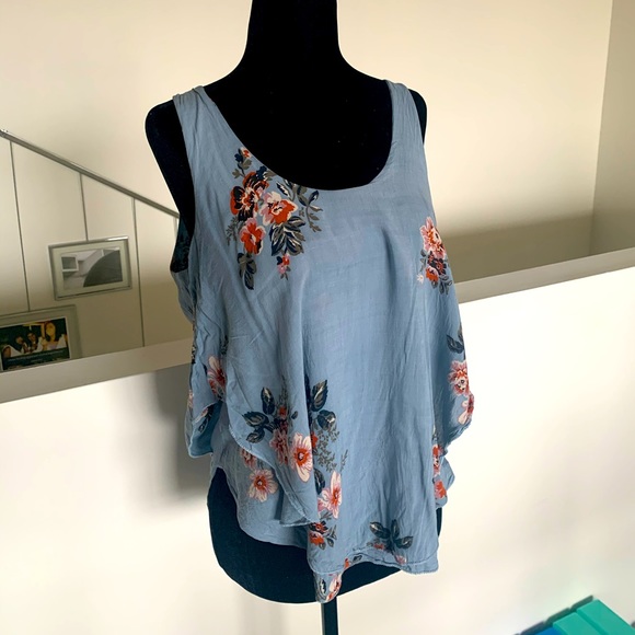 American Eagle Floral 2 layer tank - Picture 1 of 2